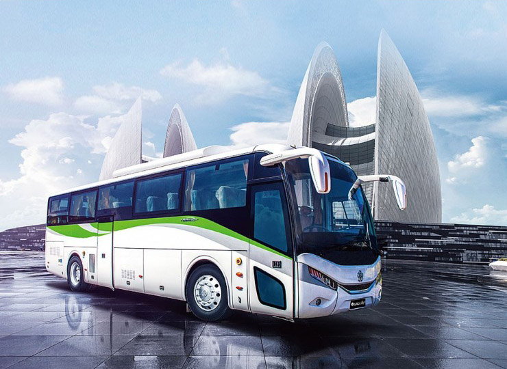 10.7m Classic Coach